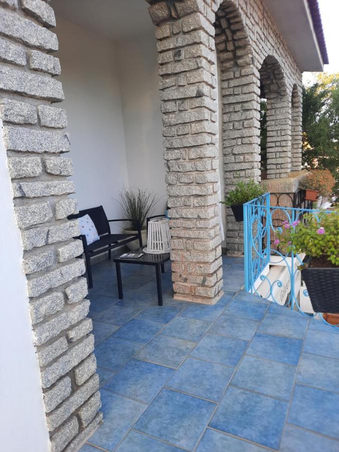 B&B La Pavoncella 산테오도로 외부 사진